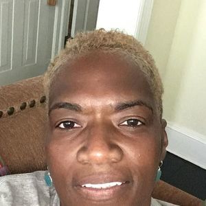 Meet your Posher, Doretha